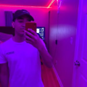 Meet your Posher, Christopher